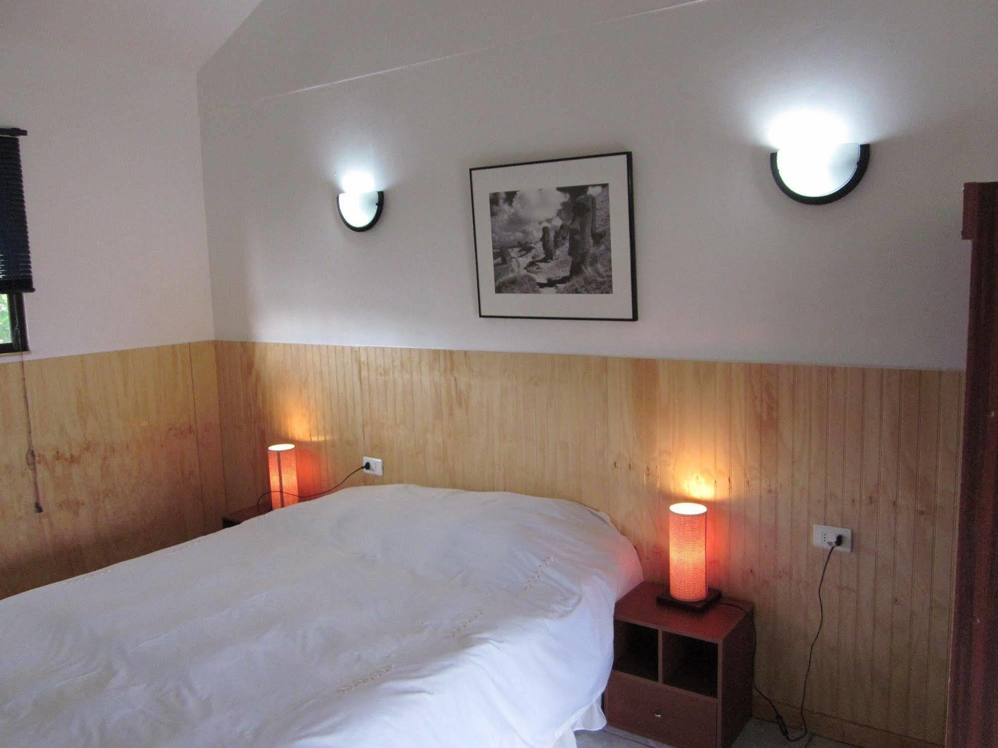 Hotel Atavai Hanga Roa Ngoại thất bức ảnh